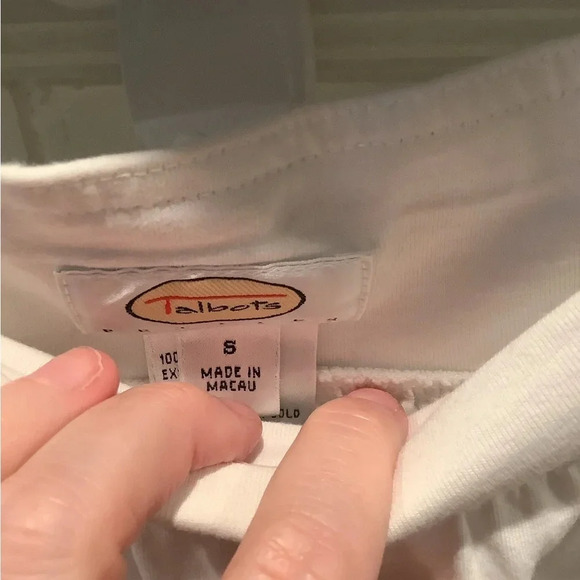 #226 Gorgeous Talbots Cotton Embroidered Skirt Size Small oversized - Picture 5 of 5